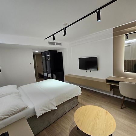 Hotel In Zepce Екстериор снимка