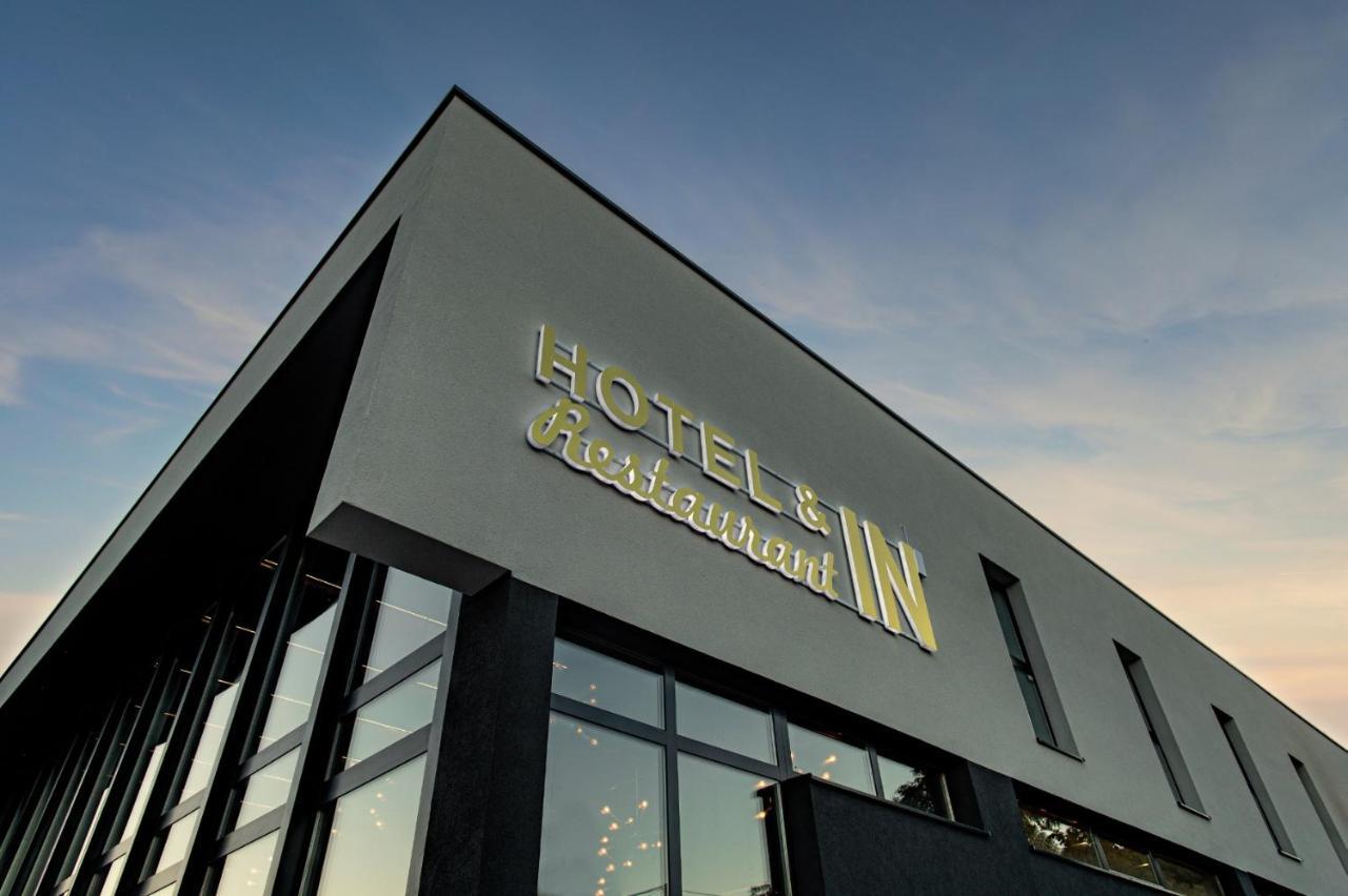Hotel In Zepce Екстериор снимка