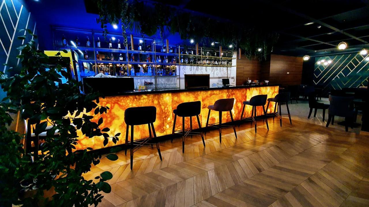 Hotel In Zepce Екстериор снимка
